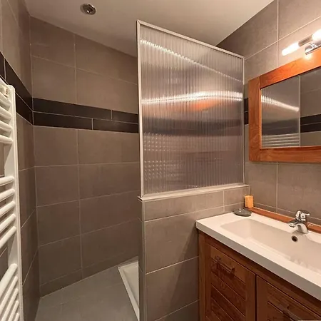 5 Pers 26m² Proche Pistes - Fr-1-353-85 Lägenhet *